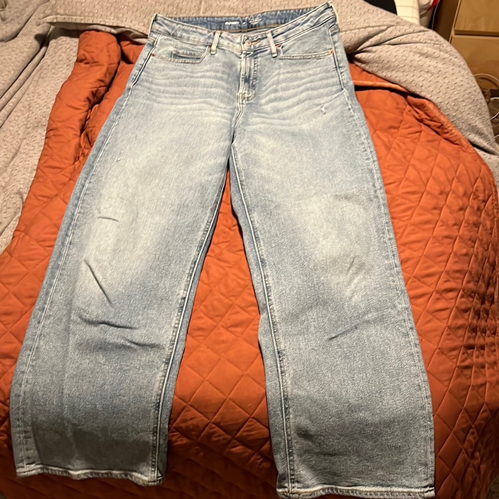 Old Navy Sky-Hi Wide Leg Extra High Rise Jeans